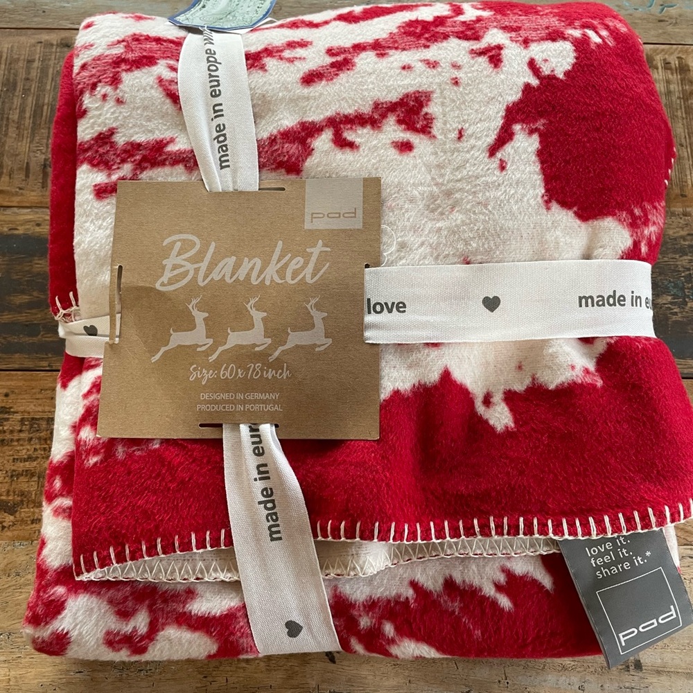 New Pad Concepts Fraiser Fir Throw Blanket